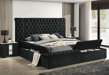 Brand New Queen Black Bed Only $899