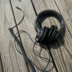 Audio Technica Ath M40X Headphones
