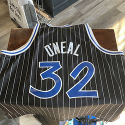 Orlando 32 SHAQ