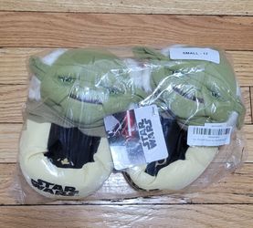 Star Wars Yoda Slippers, Boys Size 12-13