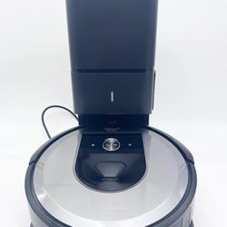 IRobot roomba I8+