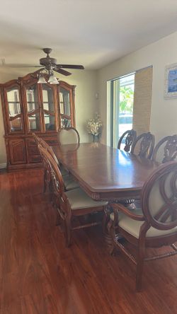 Dining room set