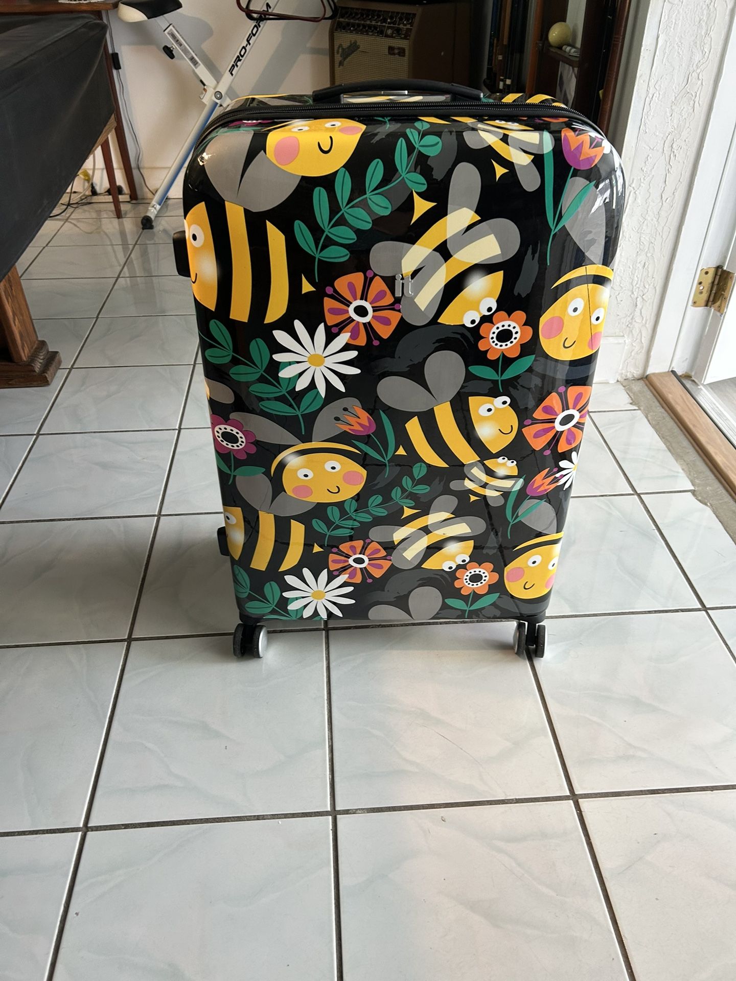 New 28” Luggage