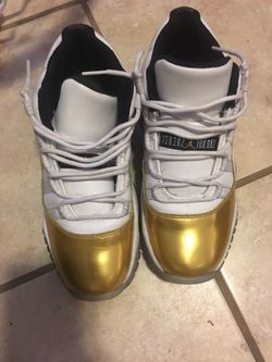 White&Gold 11s