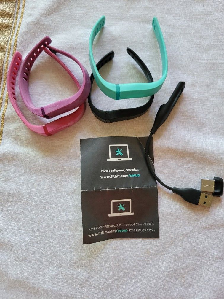 Fitbit Flex Waistband Replacements And Charger.