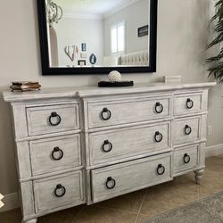 Lexington Oyster Bay Dresser and nightstands.