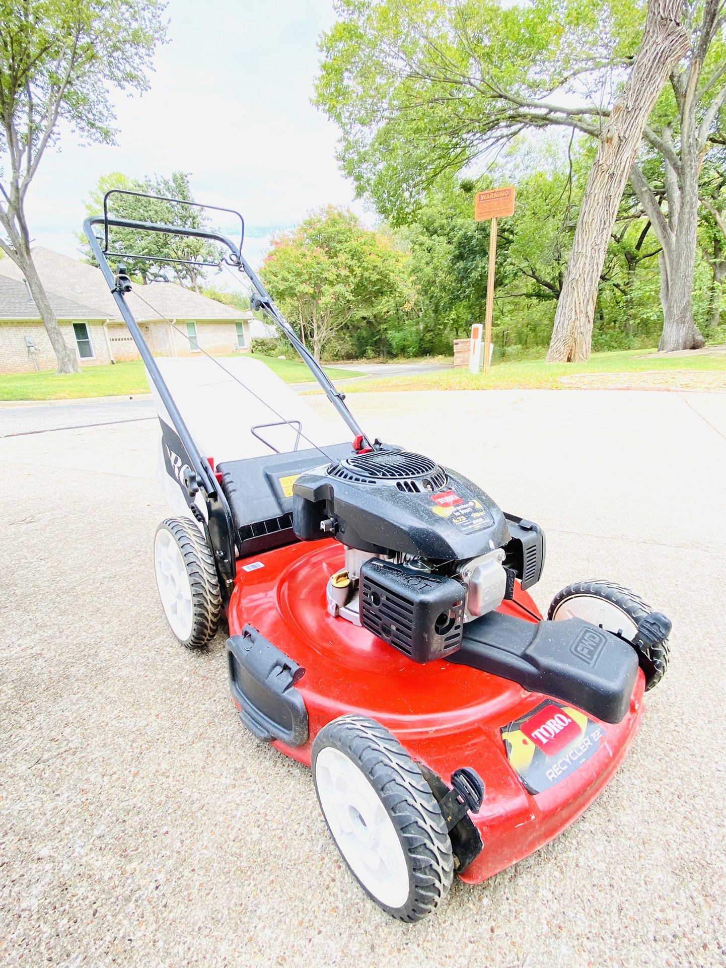 Toro Recycler 22” 149cc Self Propelled Lawn Mower