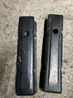 Small block Chevy valve covers