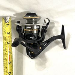 Brand New Never Used Lew’s  (Classic-LC200) medium action, spinner fishing reel