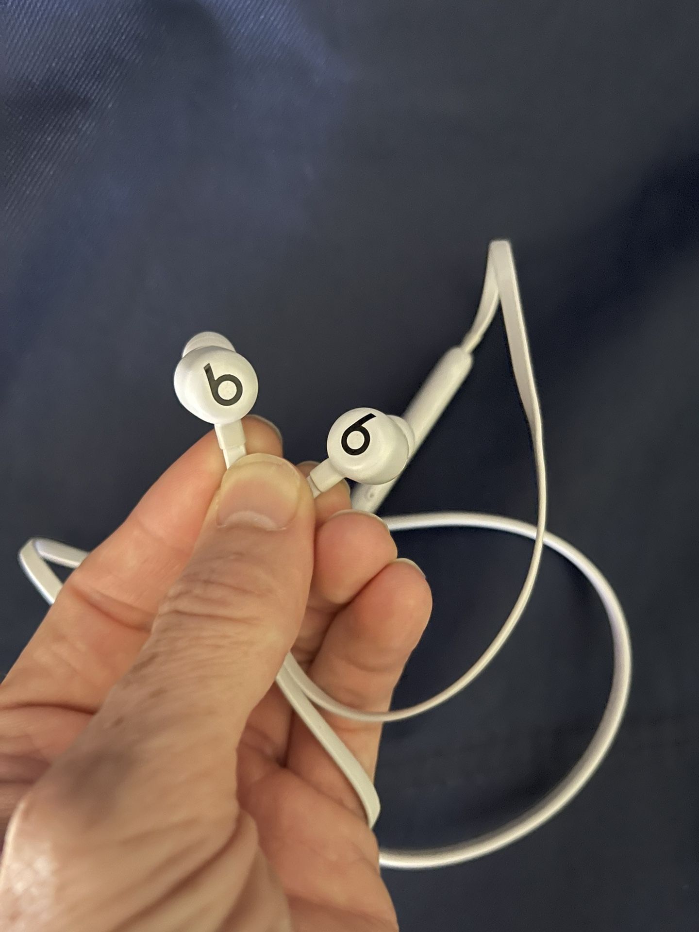 Beats Flex A2295 Wireless In Ear White Usb-C Clean And Fresh