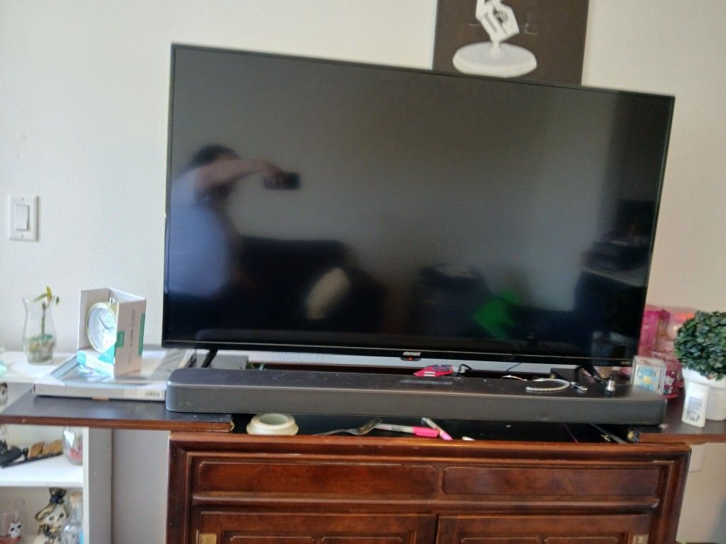 TV AND SOUNDBAR W/SUB BUNDLE...