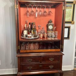 Bar Cabinet 