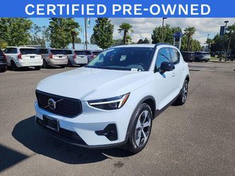 2026 Volvo XC40