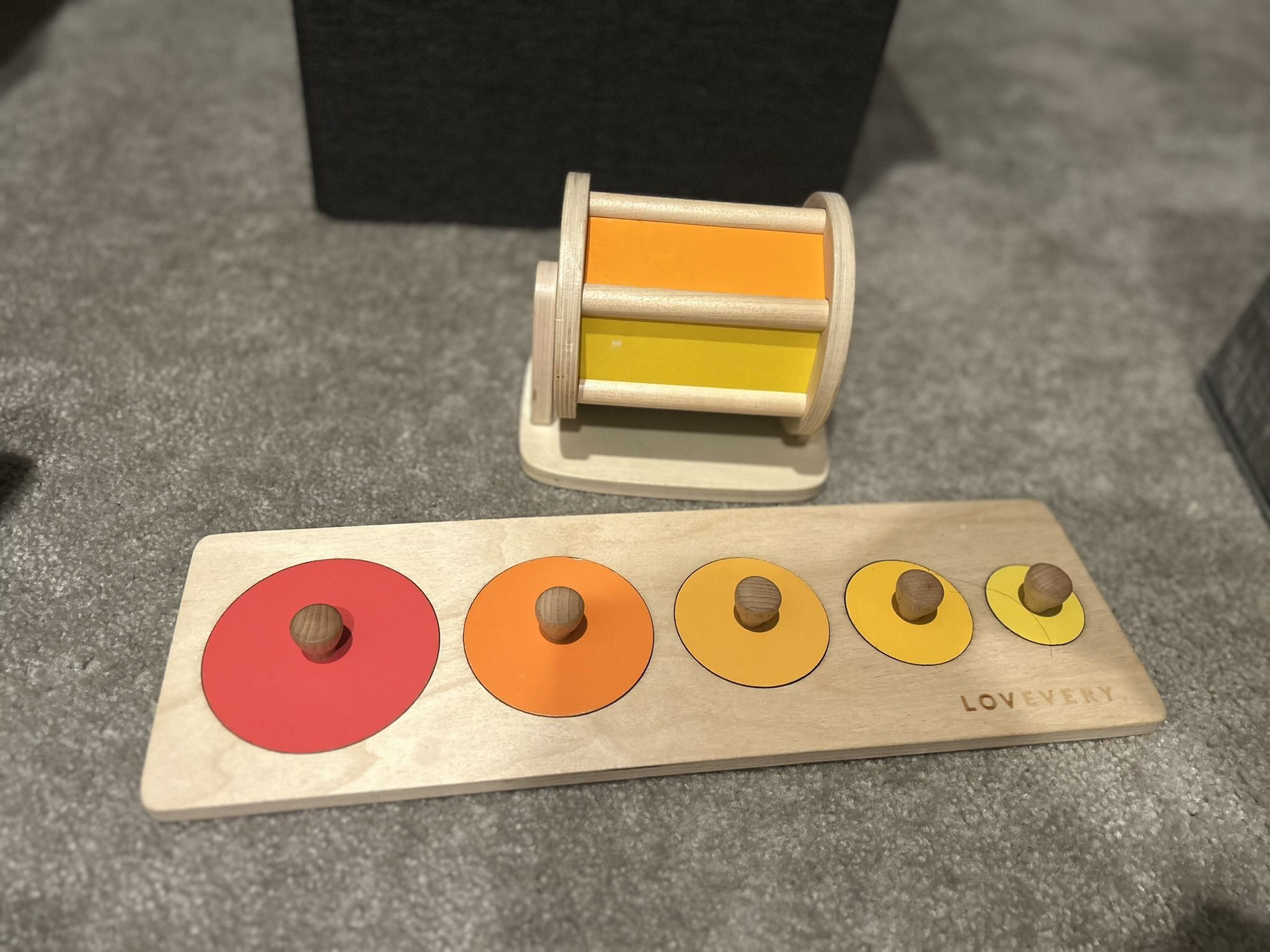 Lovevery Circle of Friends Puzzle toy (comes with free color wheel )