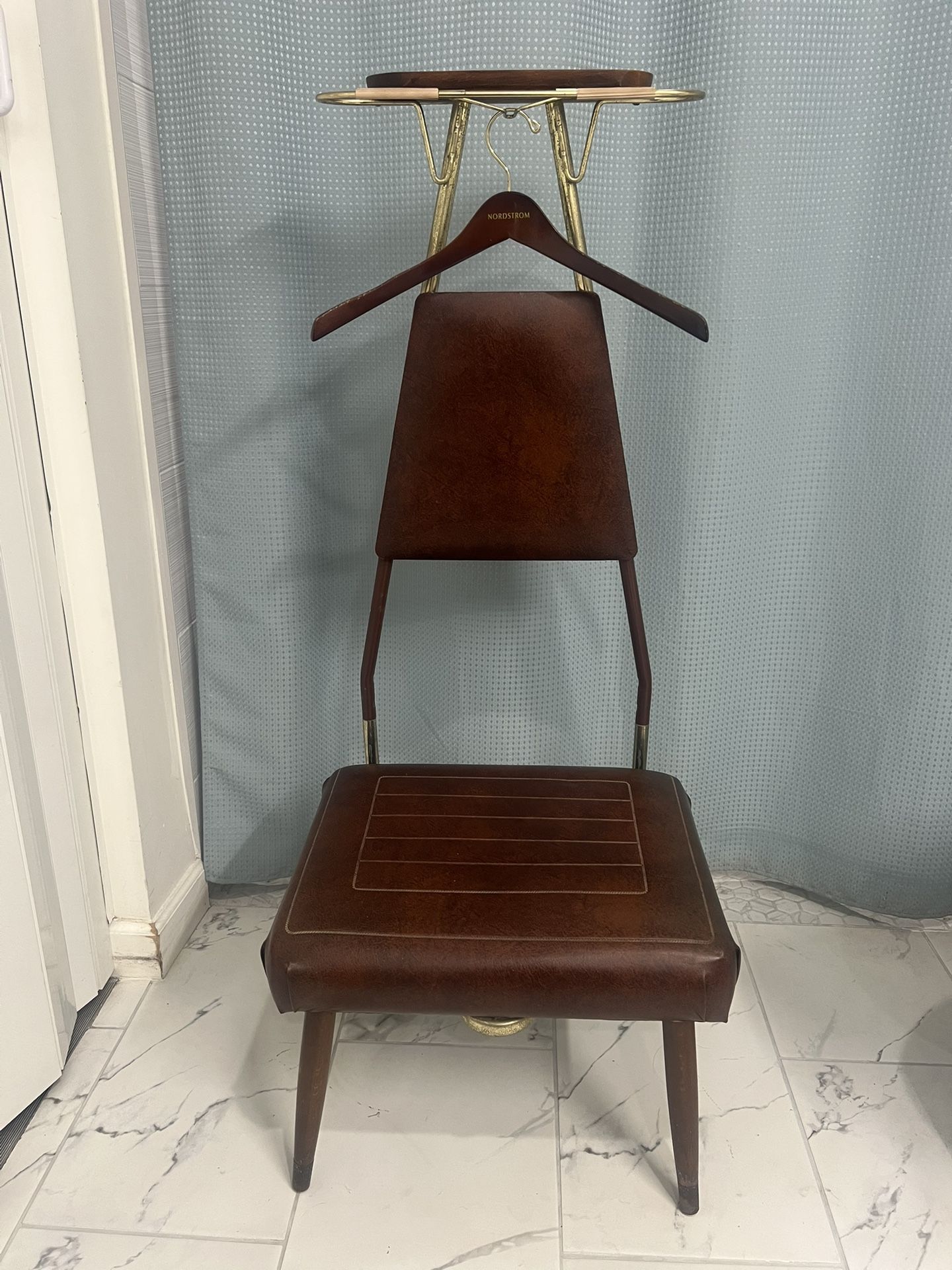 Vintage Pearl Wick Valet Dressing Chair Mens Butler Mid Century Modern Accessory