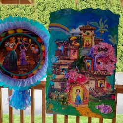 Piñata Mirabel 