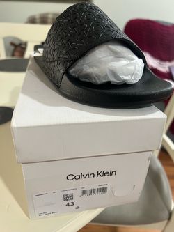 CK black Slide brand new only sz11