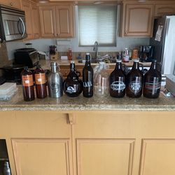 BEER GROWLERS Beer Growler FLIP TOP GLASS JUG 2 LITER
