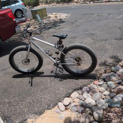 Mongoose Mountain Bike 
