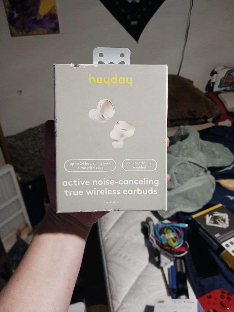 Heyday Earbuds