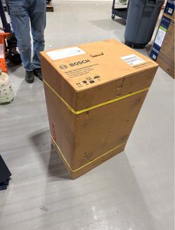 BRAND NEW Bosch Singular 5200 condensing combi boiler, model/part (contact info removed)