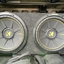 12 inch kicker subwoofers/600watt amp