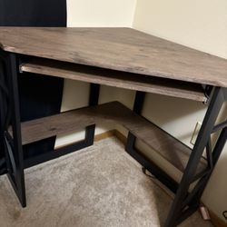 Corner Desk 