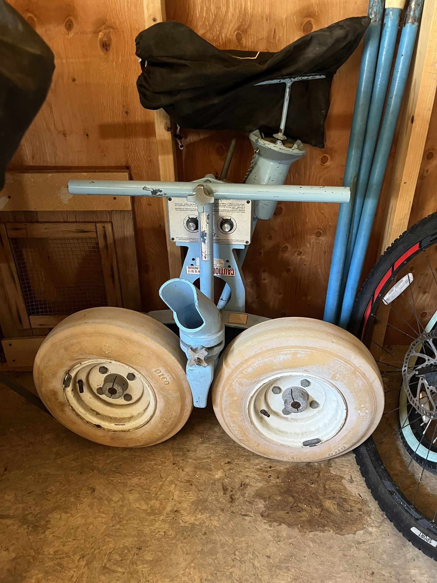 Jugs Pitching Machine