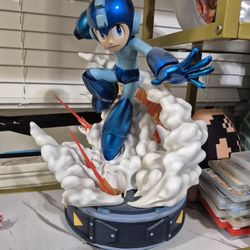 First 4 Figures Mega Man 11