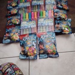 6 Packs Bubble Wands And 250 Water Balloons 