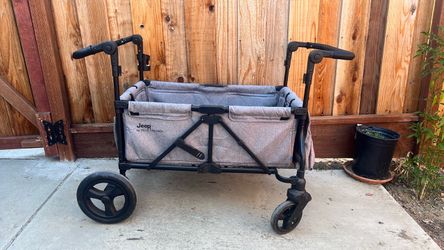 Jeep Wrangler stroller wagon