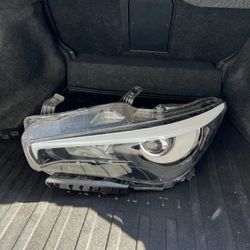 2014-2015 Q50 Headlight 