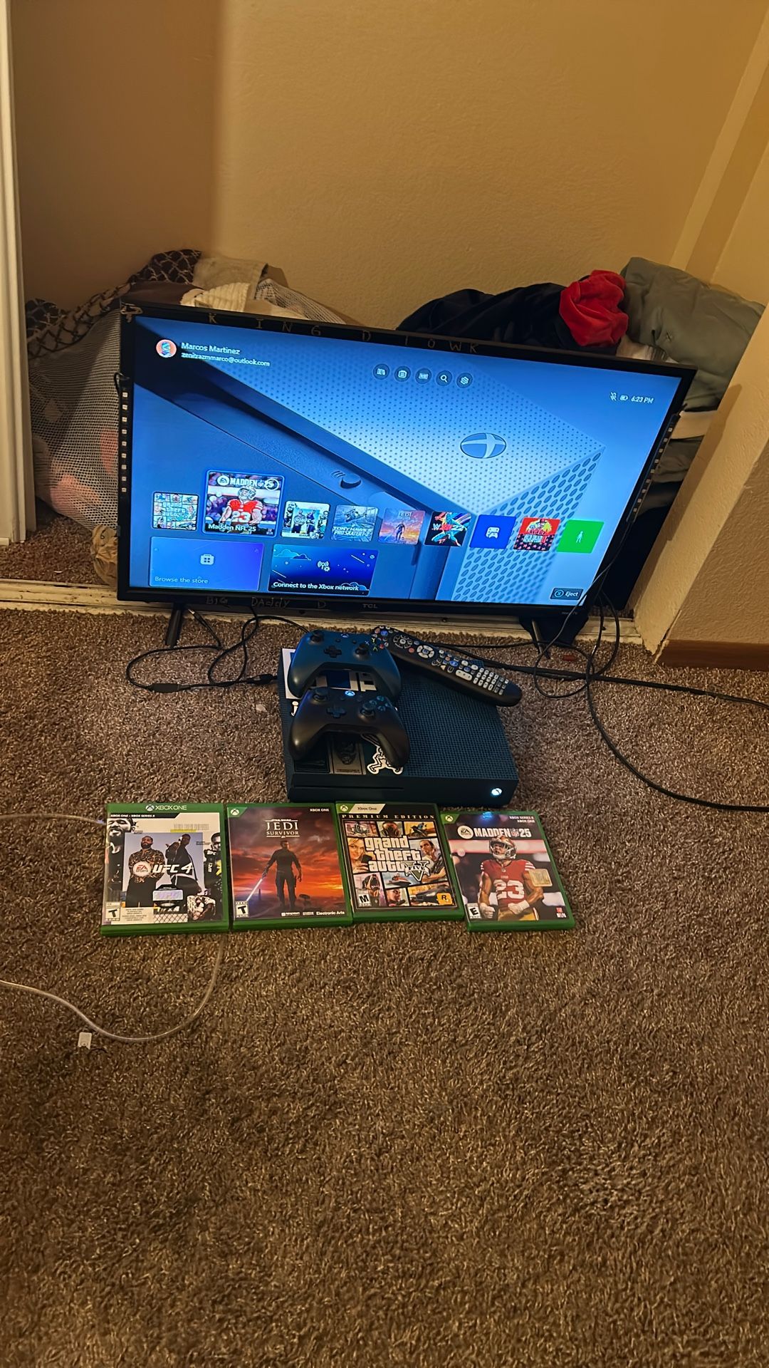 Tv TCL + Xbox One S Two Controllers 4games