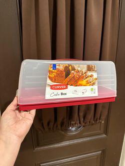 Curver plastic Cake Box with Lid