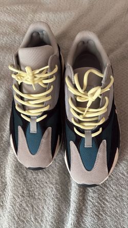 Yeezy 700 Waverunner