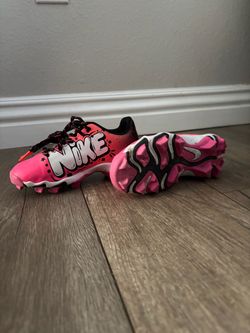 Toddler girls tball/ baseball cleats