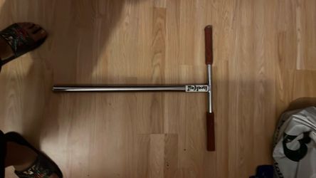 T bar for scooter