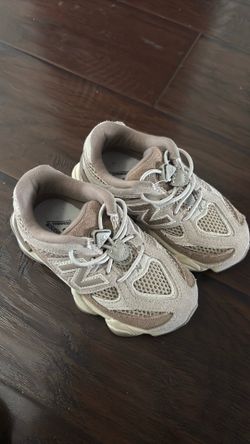 toddler 9060 New balance