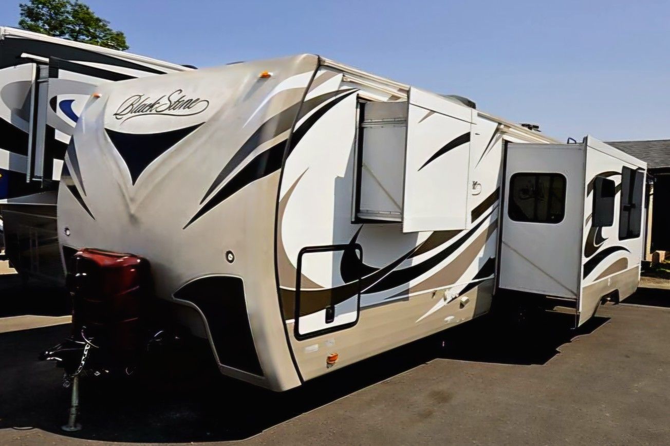 2013 Outdoors RV Blackstone Merlot 280RKSB