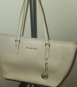 Michael Kors Tote