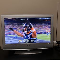 32” Sony LCD Digital Color TV 