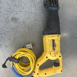 Dewalt Saw