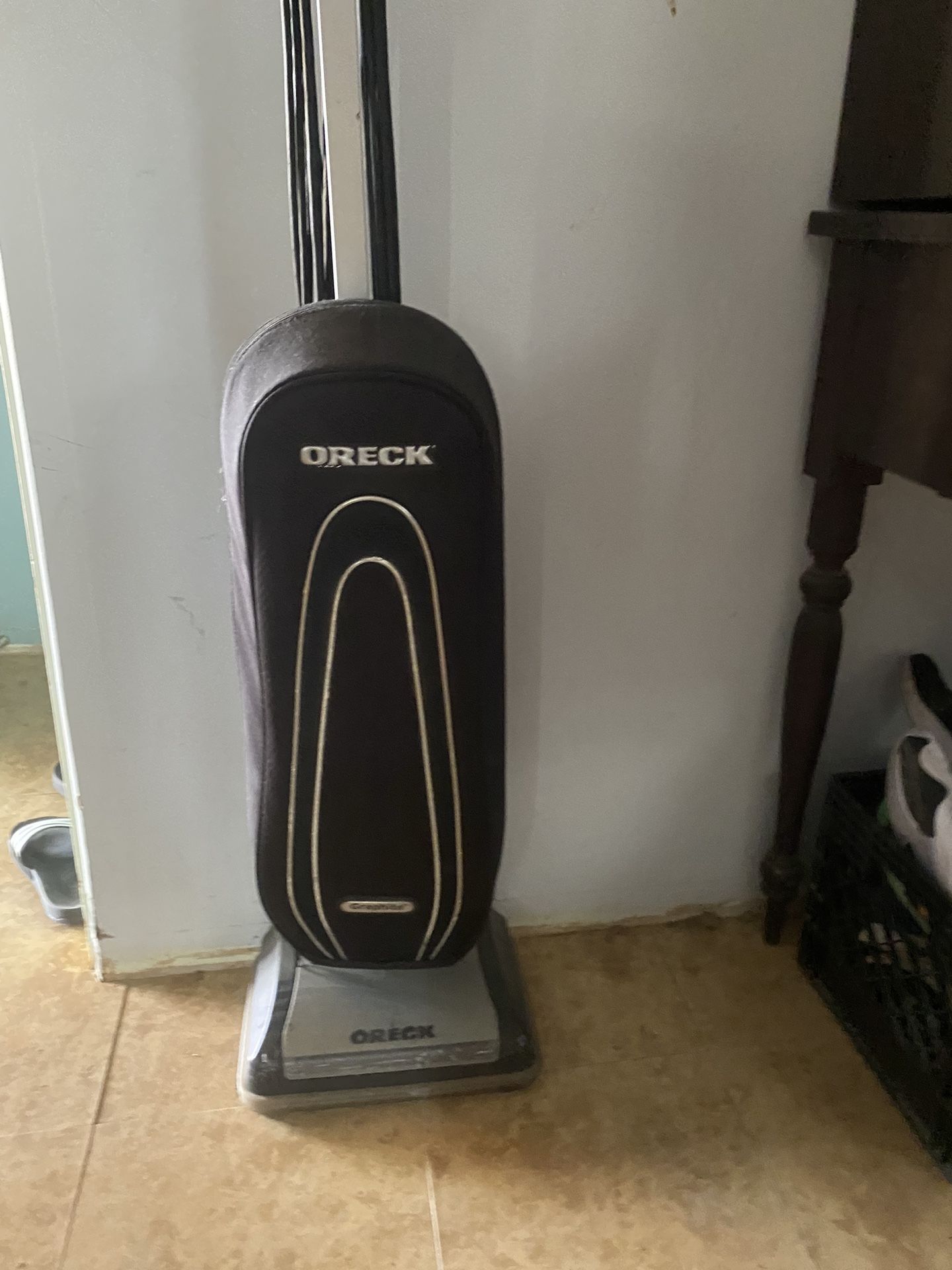 Orack Upright Corded Vacuum Cleaner