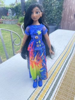 Dsney Encanto Isabela Madrigal 11”