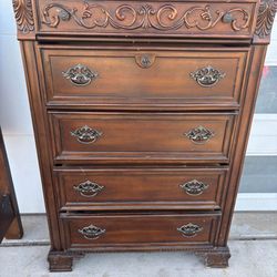 Beautiful Brown color 5 drawer Carved wood Tall chest -Brown color 37” x 17” x 51”🎁