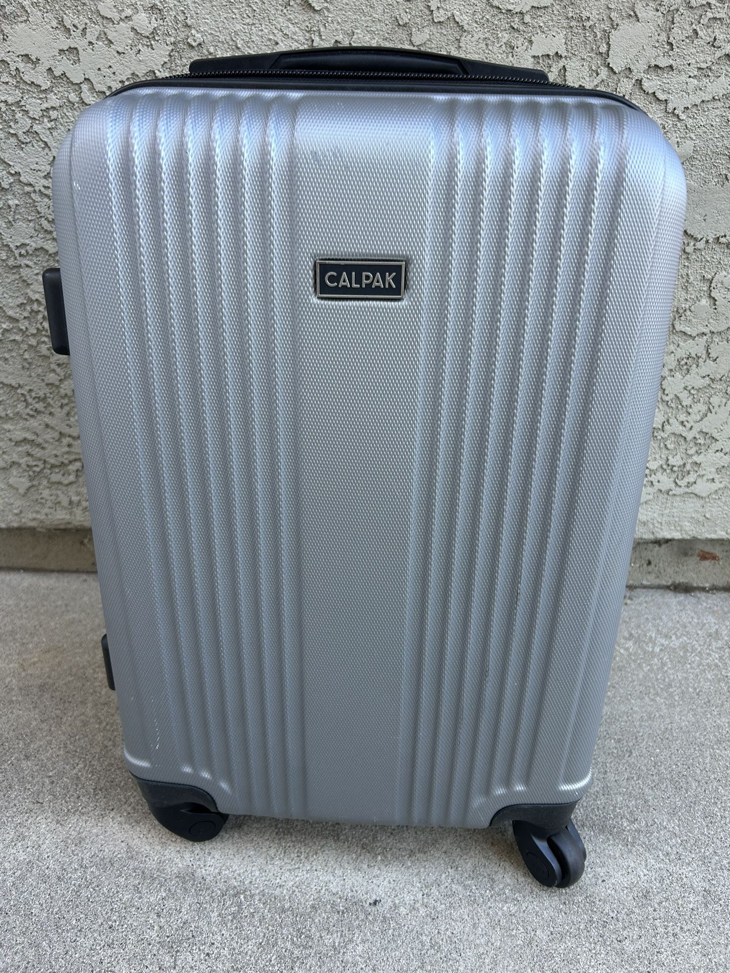 Calpak 21 Inch Carry On Luggage - READ