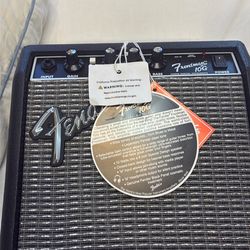 Fender Frontman 10G amp used once