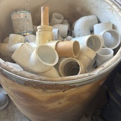 PVC Fittings 3 Box’s 100.00