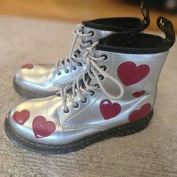 Dr.  MARTENS SZ 4