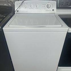Kenmore Washer And Electric Dryer Set 